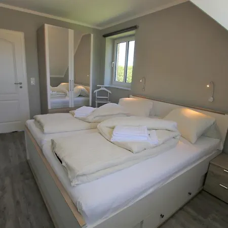 Fehmarnhaus 3 *